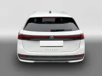 Usata VW Passat 150 CV (110 kW) 2025 Bianco Station wagon