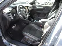 Gebraucht Volvo XC40 R-Design 163 PS (119 kW) 2022 Grau SUV