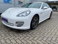 Gebraucht Porsche Panamera 300 PS (220 kW) 2011 Weiß Kleinwagen