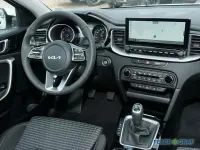 Uusi Kia Ceed 101 HP (74 kW) 2025 Valkoinen Viistoperä