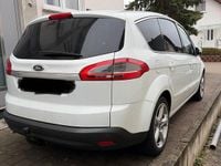 Gebraucht Ford S-MAX S 140 PS (102 kW) 2015 Weiß Van / Kleinbus