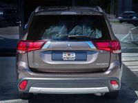 Gebraucht Mitsubishi Outlander 150 PS (110 kW) 2016 Braun SUV