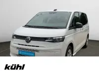 Gebraucht VW Multivan Basis 150 PS (110 kW) 2023 Candyweiß Van / Kleinbus