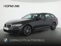 Gebraucht BMW 520 M Sport 190 PS (139 kW) 2023 Sophistograu brillanteffekt metallic Limousine