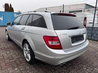 Gebraucht Mercedes C250 204 PS (150 kW) 2013 Silber Kombi