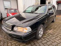 Second-hand Volvo V70 1995 Negru Break