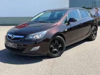 Gebraucht Opel Astra Design Edition 110 PS (80 kW) 2012 Mahogany brown (p2/so) Kleinwagen