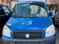 Gebraucht Fiat Doblò 84 PS (61 kW) 2009 Blau Van / Kleinbus