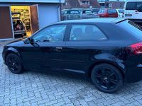 Gebraucht Audi A3 Ambiente 125 PS (91 kW) 2010 Schwarz Kleinwagen