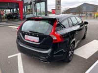 gebraucht Volvo V60 Linje Svart - Leder, Navi, Tempomat