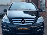 Gebraucht Mercedes B180 109 PS (80 kW) 2011 Schwarz Van / Kleinbus