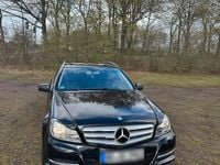 Gebraucht Mercedes C180 156 PS (114 kW) 2013 Schwarz Kombi