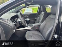 Gebraucht Mercedes GLA200 Night 163 PS (119 kW) 2024 Schwarz SUV