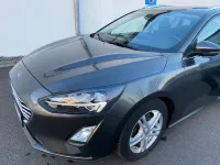 Gebraucht Ford Focus Trend 120 PS (88 kW) 2019 Grau Kombi