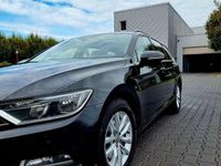 Gebraucht VW Passat Comfortline 150 PS (110 kW) 2017 Schwarz Kombi
