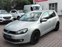 Gebraucht VW Golf VI Comfortline 122 PS (89 kW) 2010 Gold Kleinwagen