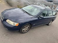 Gebraucht Volvo V70 136 PS (100 kW) 2005 Blau Kombi