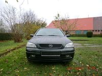 Gebraucht Opel Astra 101 PS (74 kW) 2003 Grün Limousine