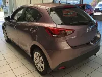 Gebraucht Mazda 2 Center-Line 75 PS (55 kW) 2015 Limousine