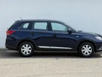 Gebraucht Mitsubishi Outlander Intense 150 PS (110 kW) 2016 Blau SUV
