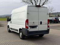 Gebraucht Peugeot Boxer 131 PS (96 kW) 2017 Weiß Van
