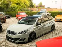 Gebraucht Peugeot 308 SW 150 PS (110 kW) 2015 Grün Kombi