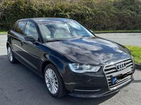 Gebraucht Audi A3 Attraction 110 PS (80 kW) 2015 Schwarz Kleinwagen