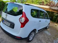 Gebraucht Dacia Lodgy Stepway 116 PS (85 kW) 2021 Weiß Van / Kleinbus