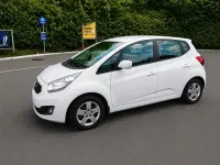 Używany Kia Venga 90 KM (66 kW) 2011 Biały Hatchback