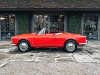 Gebraucht Alfa Romeo Giulia Spider 92 PS (67 kW) 1963 Rot Cabrio