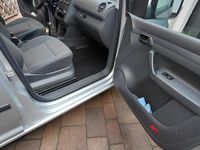 Gebraucht VW Caddy 102 PS (75 kW) 2014 Silber Van / Kleinbus