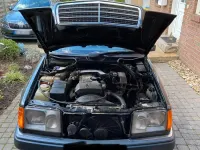 Gebraucht Mercedes 220 150 PS (110 kW) 1995 Schwarz Kombi