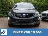 Gebraucht Volvo XC60 Summum 190 PS (139 kW) 2017 Blau metallic SUV