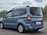 Gebraucht Ford Tourneo Courier Titanium 101 PS (74 kW) 2021 Blau Van / Kleinbus