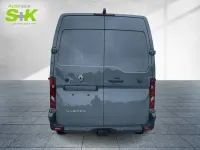 Neu Renault Master 150 PS (110 kW) 2026 Schiefergrau (grau) Van / Kleinbus