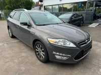 Gebraucht Ford Mondeo Ambiente 140 PS (102 kW) 2012 Grau Kombi