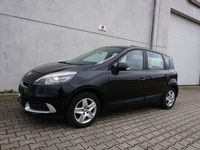 Gebraucht Renault Scénic III 110 PS (80 kW) 2012 Sternenschwarz Van / Kleinbus