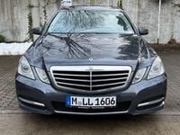 Gebraucht Mercedes E220 Avantgarde 170 PS (125 kW) 2013 Grau Limousine