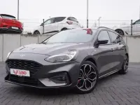 Gebraucht Ford Focus ST-Line 155 PS (114 kW) 2020 Grau Kombi