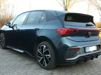Usata Cupra Born 169 kW (231 CV) 2024 Blu Utilitaria