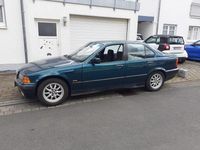 Gebraucht BMW 316 102 PS (75 kW) 1997 Grün Limousine