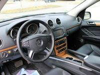 Gebraucht Mercedes GL320 224 PS (164 kW) 2008 Schwarz metallic SUV