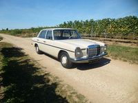 Gebraucht Mercedes 220 143 PS (105 kW) 1970 Beige Limousine