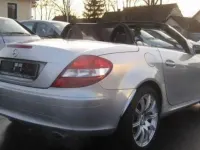 Gebraucht Mercedes SLK280 231 PS (169 kW) 2007 Silber Cabrio