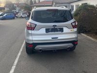 Gebraucht Ford Kuga Titanium 150 PS (110 kW) 2017 Silber SUV
