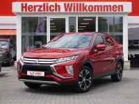 Używany Mitsubishi Eclipse Cross Active 163 KM (119 kW) 2019 Czerwony SUV