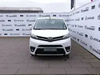 Gebraucht Toyota Proace Comfort 100 kW (136 PS) 2022 Ice white Van / Kleinbus