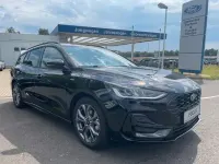 Gebraucht Ford Focus ST-Line 125 PS (91 kW) 2024 Agate black metallic Kombi