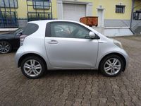 Gebraucht Toyota iQ 98 PS (72 kW) 2009 Silber Kleinwagen