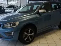 Używany Volvo XC60 R-Design 190 KM (139 kW) 2017 Niebieski SUV